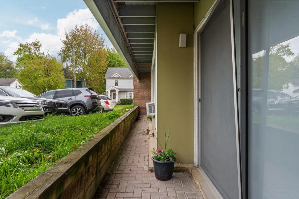 207 Ballard Street #106 Ypsilanti, MI 48197