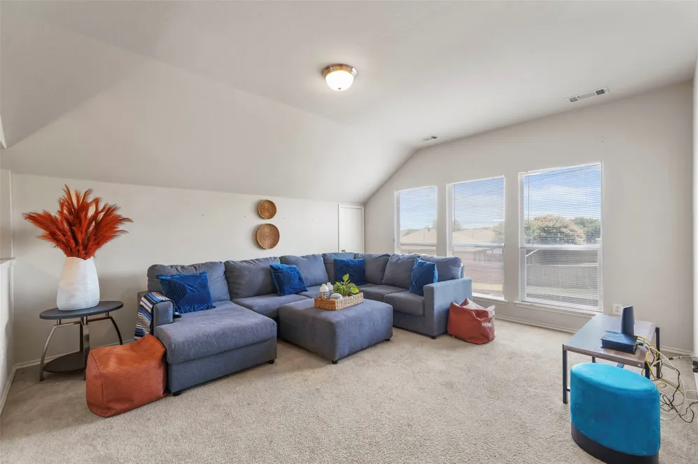 7420 Alverstone Drive Fort Worth, TX 76120