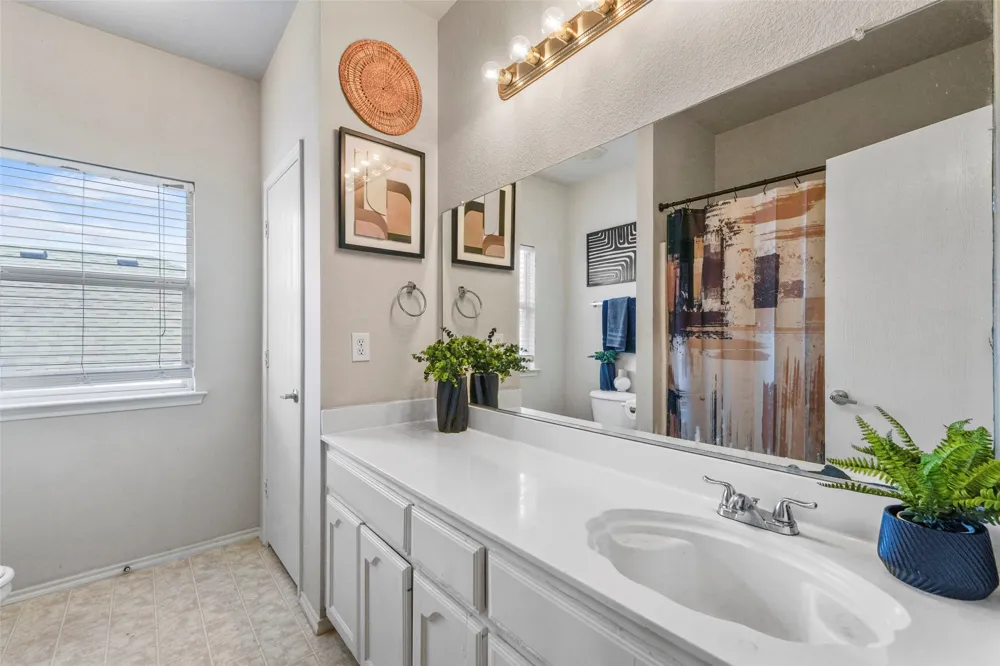 7420 Alverstone Drive Fort Worth, TX 76120