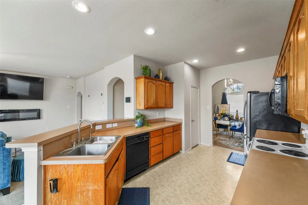 7420 Alverstone Drive Fort Worth, TX 76120