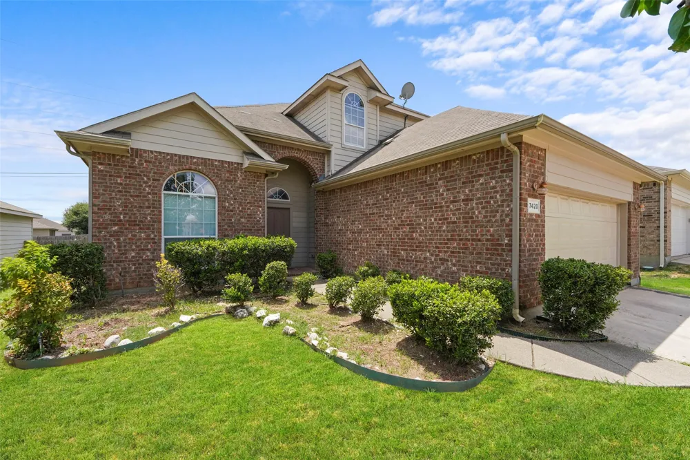 7420 Alverstone Drive Fort Worth, TX 76120