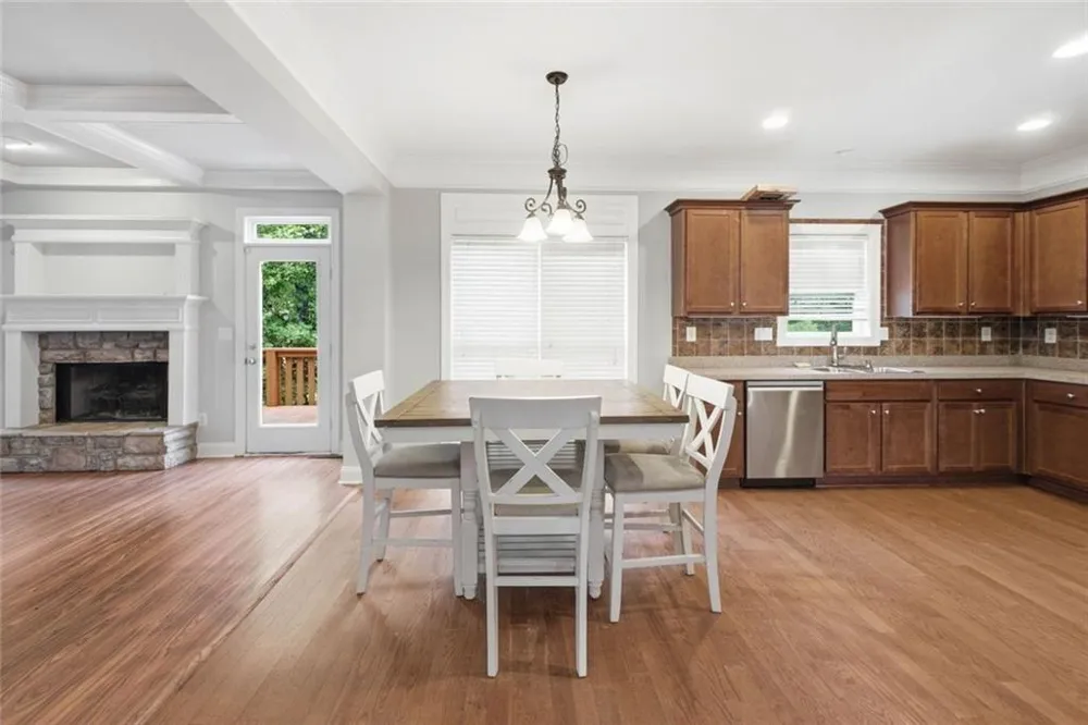 518 S Fortune Way Dallas, GA 30157