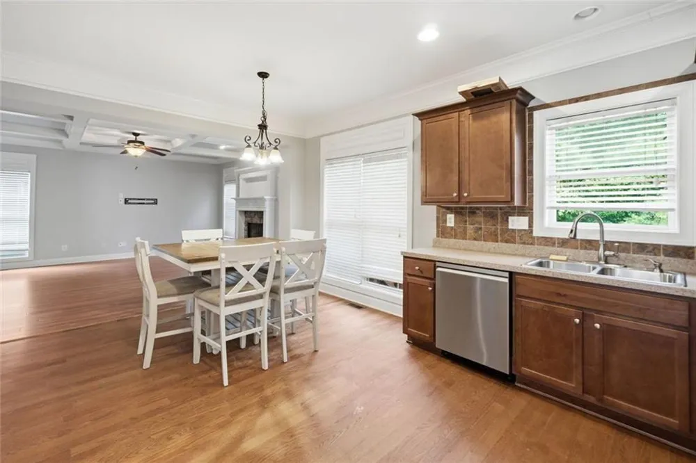 518 S Fortune Way Dallas, GA 30157