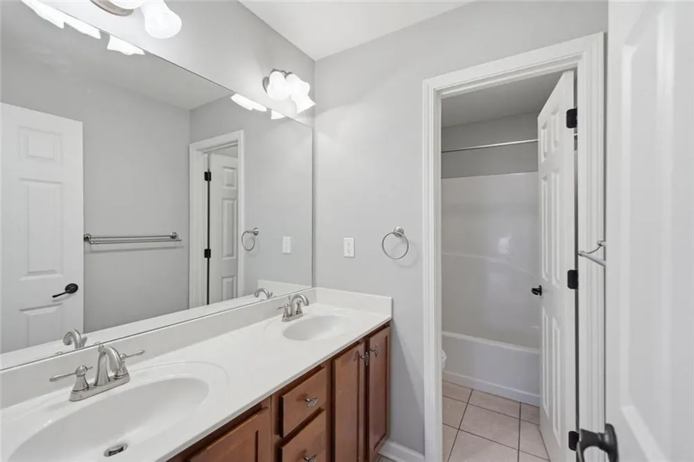 518 S Fortune Way Dallas, GA 30157