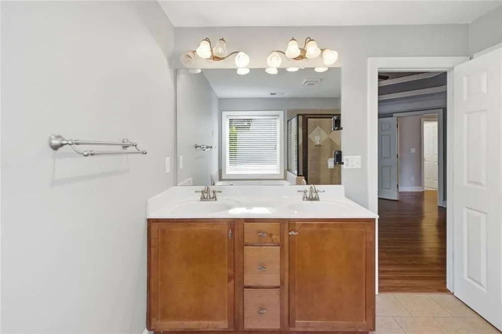 518 S Fortune Way Dallas, GA 30157