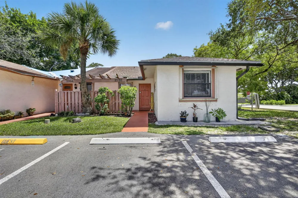 2950 NW 109TH TERRACE Sunrise, FL 33322