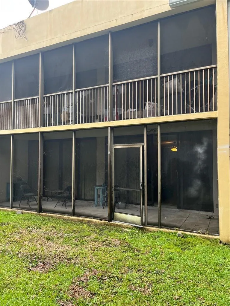 2810 SW 87TH AVENUE #905 Davie, FL 33328