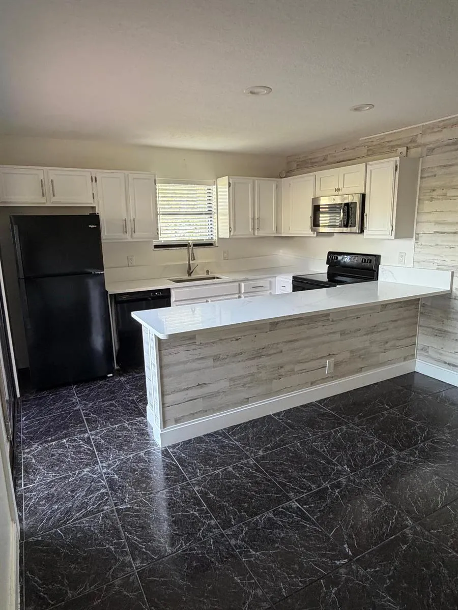 110 Delaware Boulevard #19C Jupiter, FL 