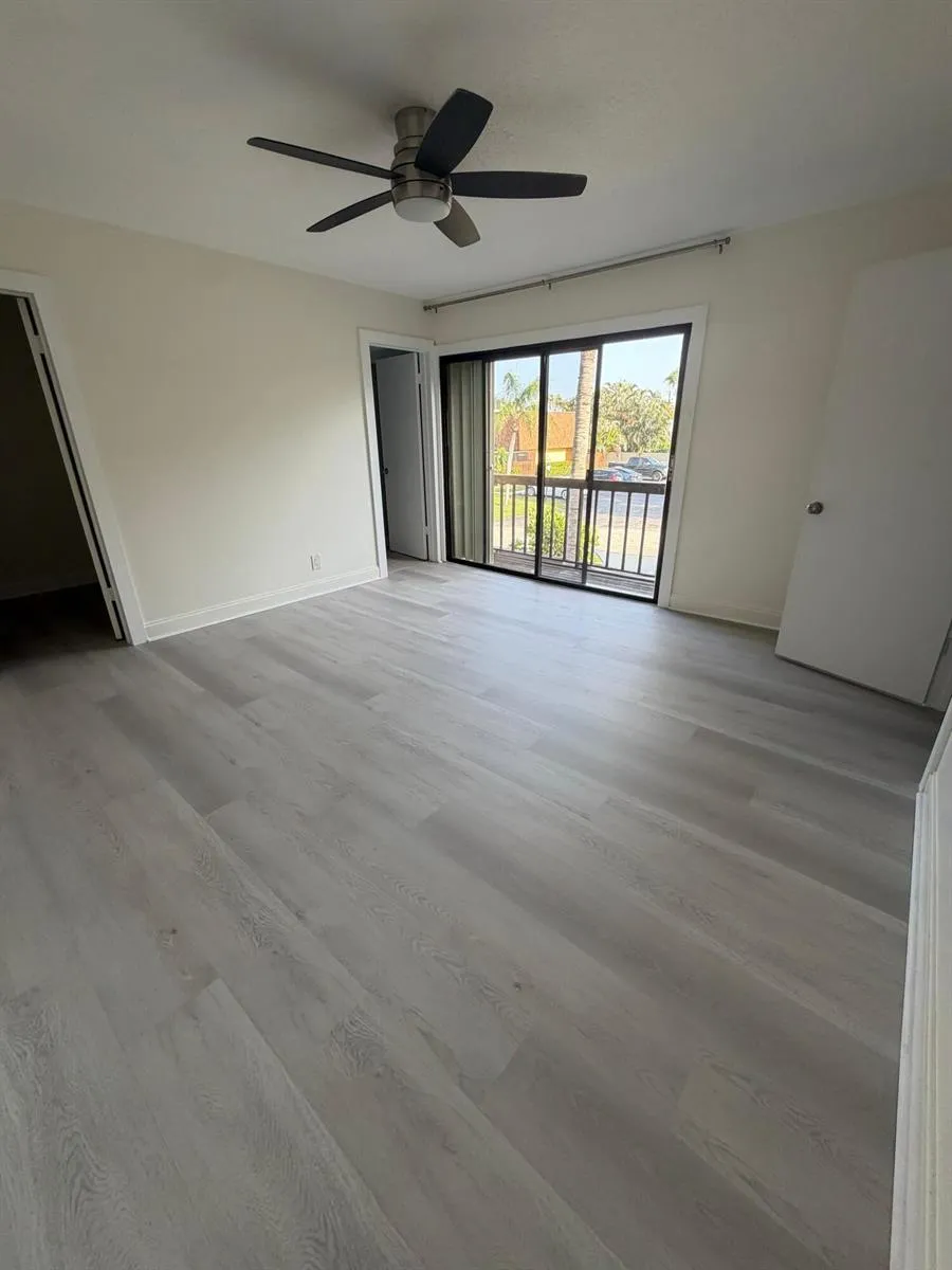 110 Delaware Boulevard #19C Jupiter, FL 