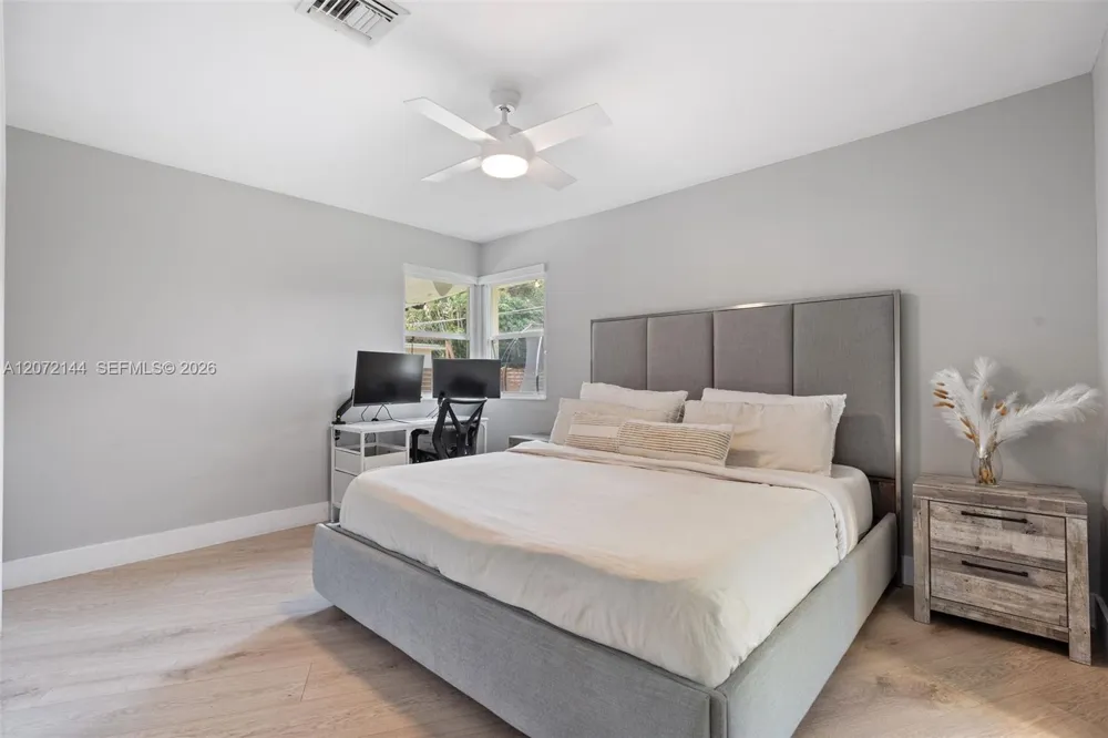 10650 NE 11th Ct Miami Shores, FL 33138