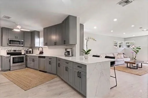 10650 NE 11th Ct Miami Shores, FL 33138