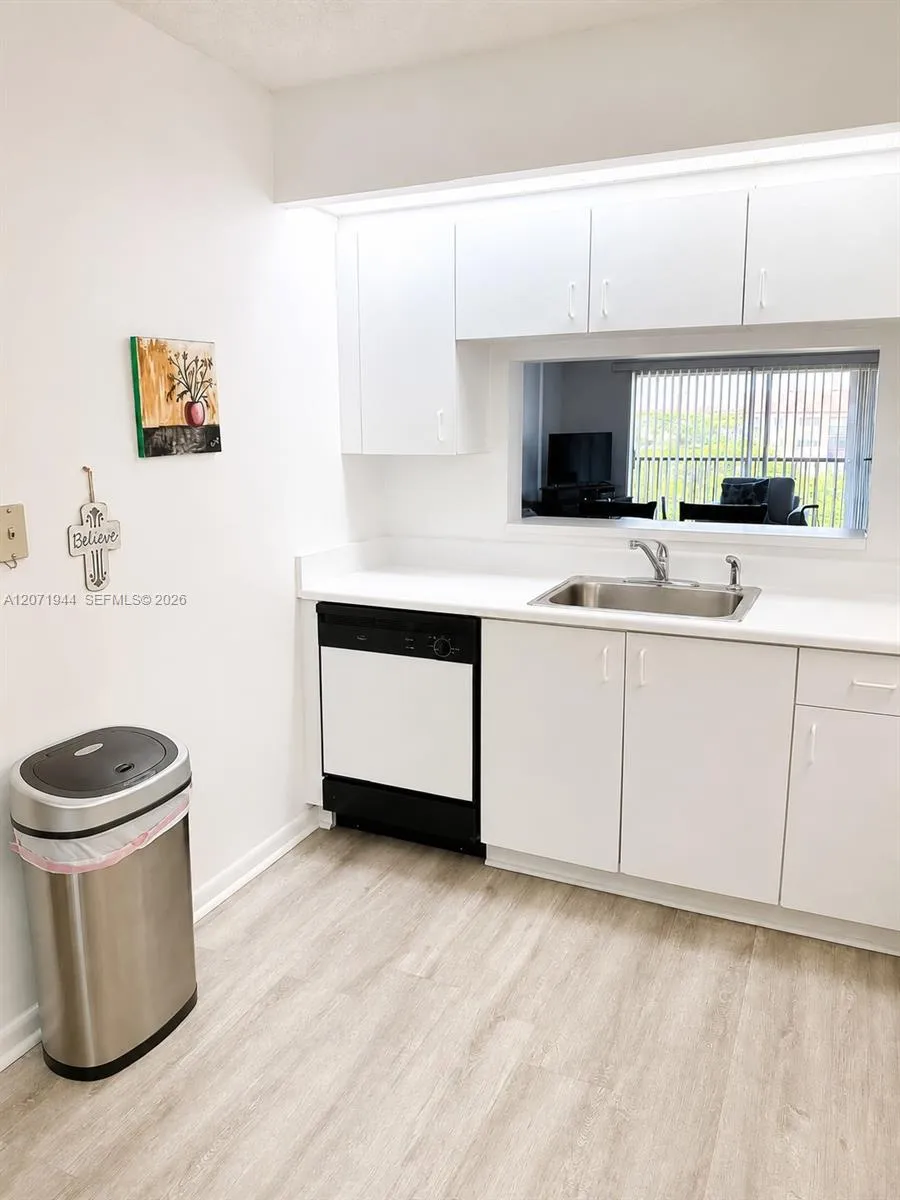12755 SW 16th Ct #406B Pembroke Pines, FL 33027