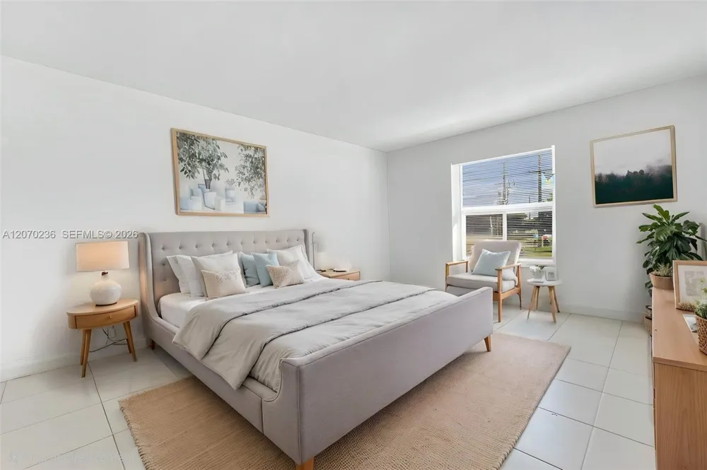 505 S Pine Island Rd #B207 Plantation, FL 33324