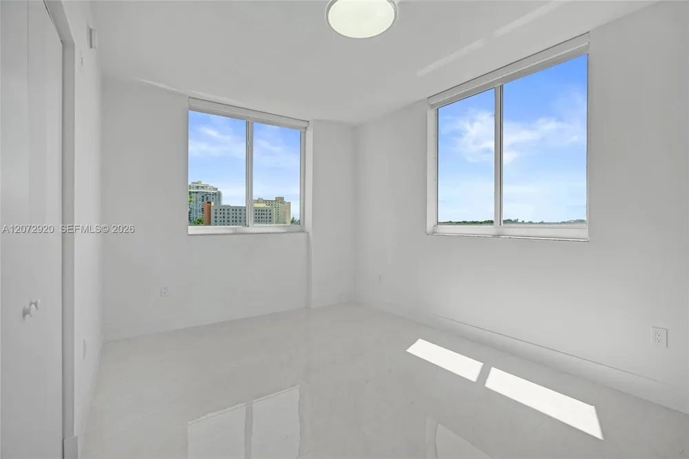 2775 NE 187th St #514 Aventura, FL 33180