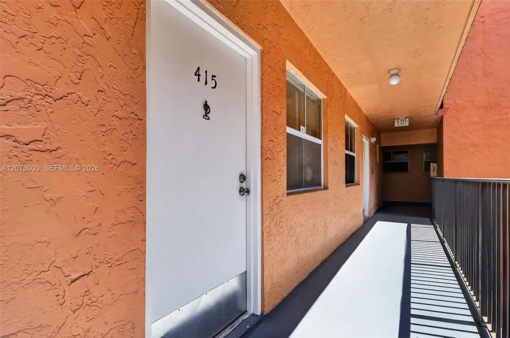 199 SW 12th Ave #415B Miami, FL 33130