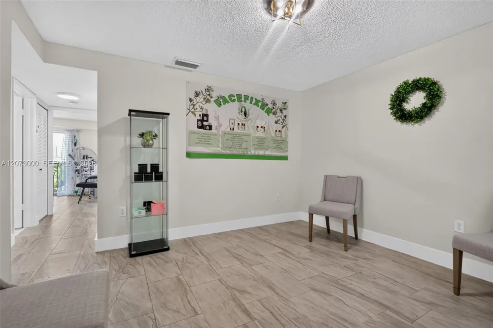 199 SW 12th Ave #415B Miami, FL 33130