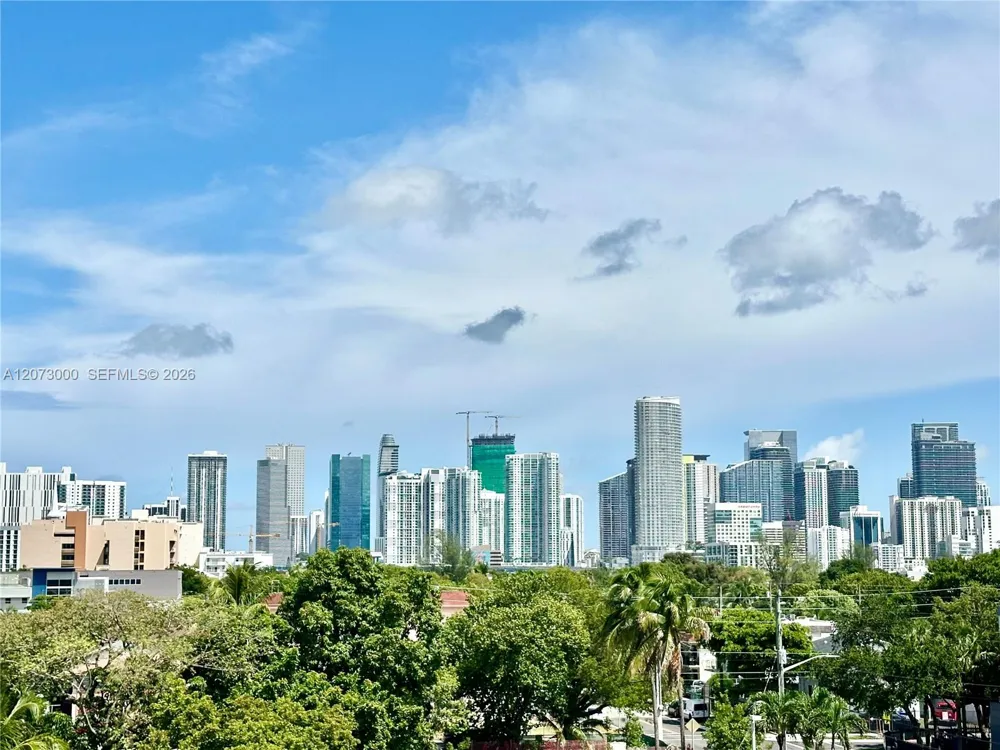 199 SW 12th Ave #415B Miami, FL 33130