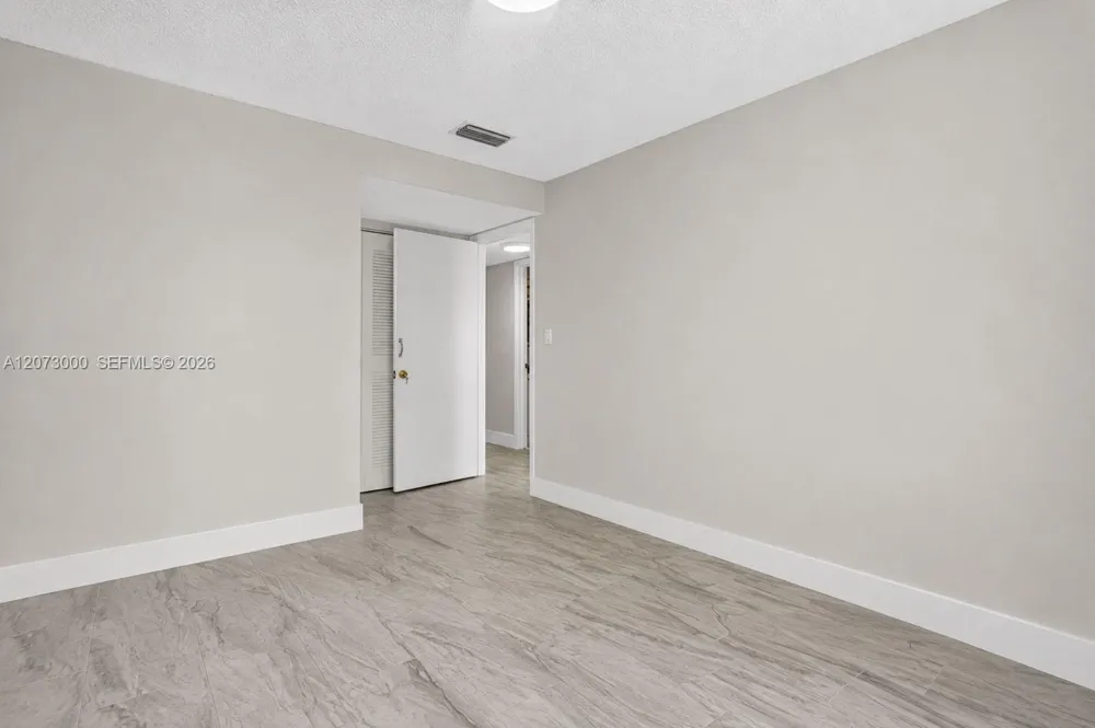 199 SW 12th Ave #415B Miami, FL 33130