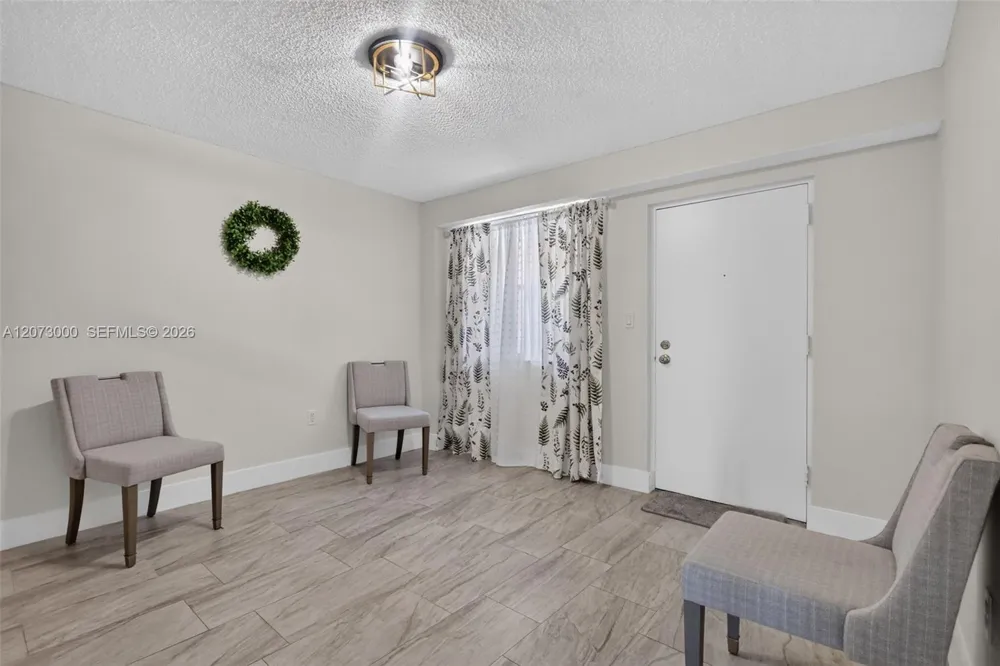 199 SW 12th Ave #415B Miami, FL 33130