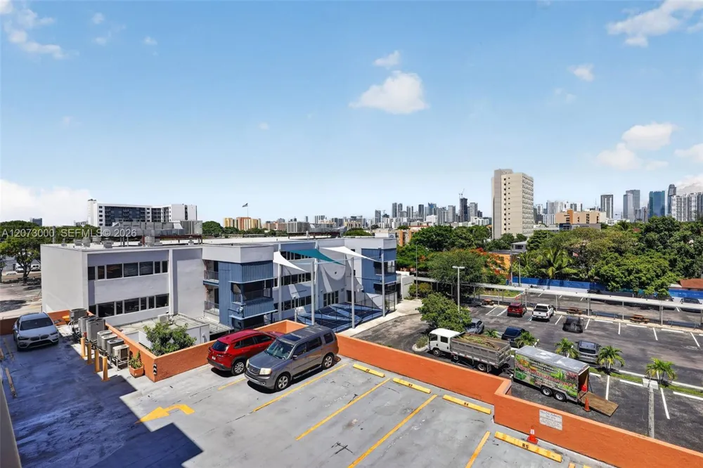 199 SW 12th Ave #415B Miami, FL 33130
