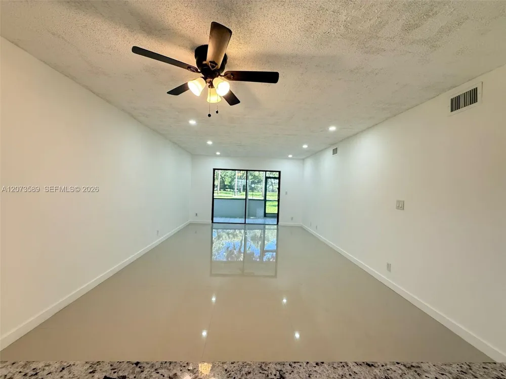 6095 Sabal Palm Blvd #103 Tamarac, FL 33319