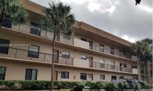 6095 Sabal Palm Blvd #103 Tamarac, FL 33319