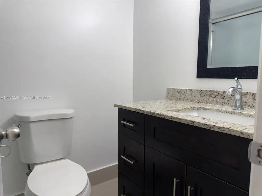 6095 Sabal Palm Blvd #103 Tamarac, FL 33319