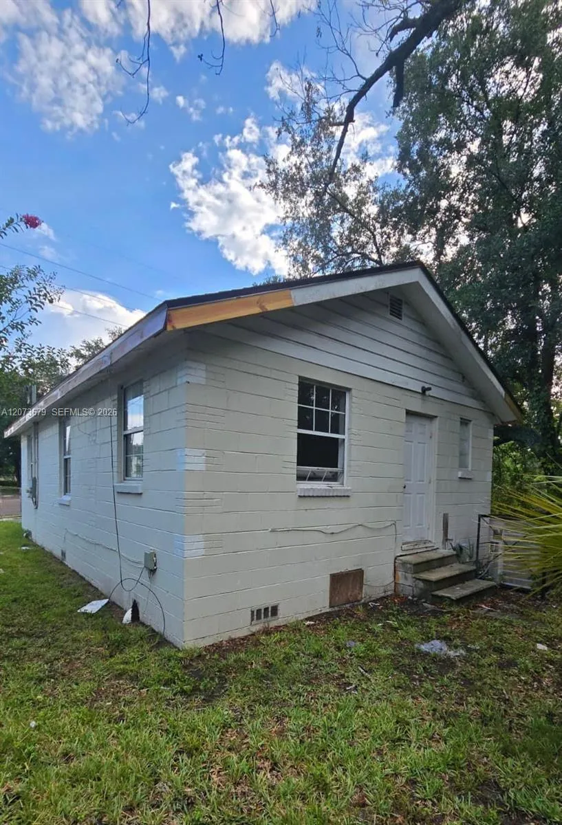 1971 Ella #A Jacksonville, FL 32209