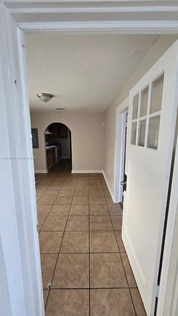 1971 Ella #A Jacksonville, FL 32209