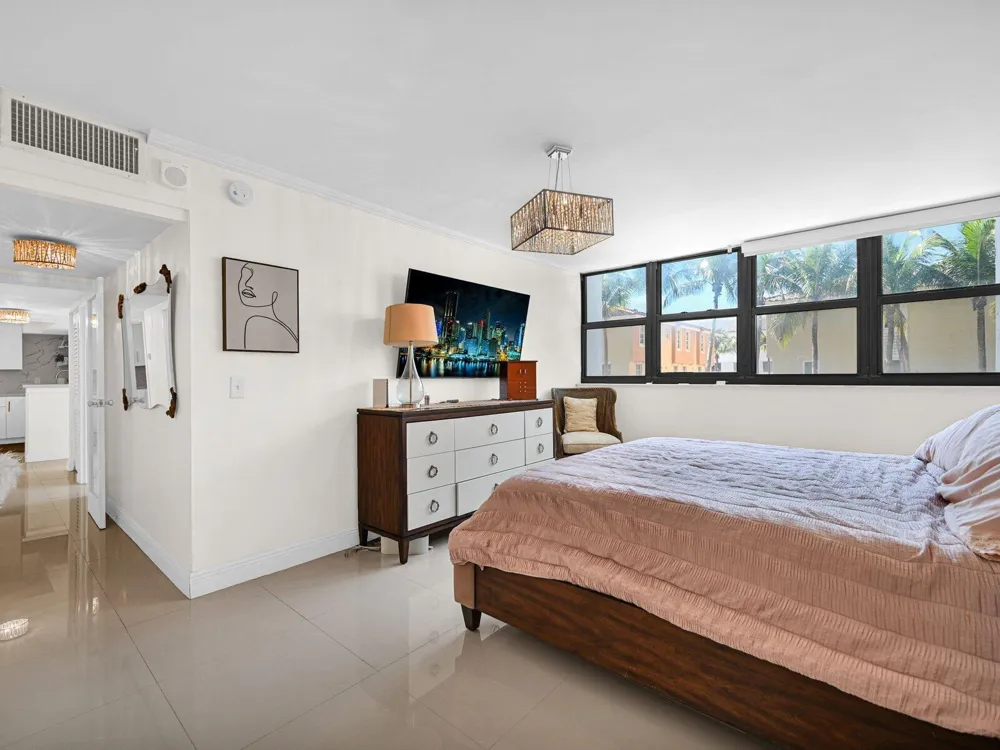 2049 S OCEAN DRIVE #209 Hallandale Beach, FL 33009