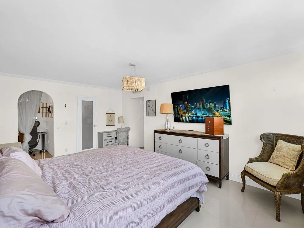2049 S OCEAN DRIVE #209 Hallandale Beach, FL 33009