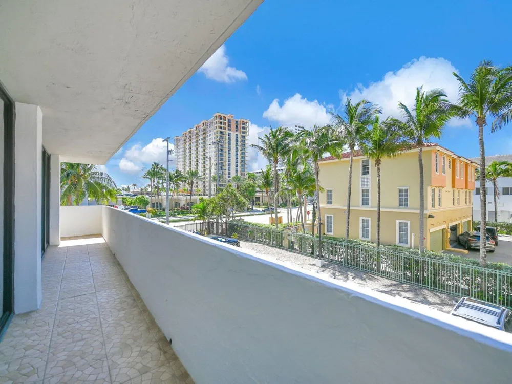 2049 S OCEAN DRIVE #209 Hallandale Beach, FL 33009
