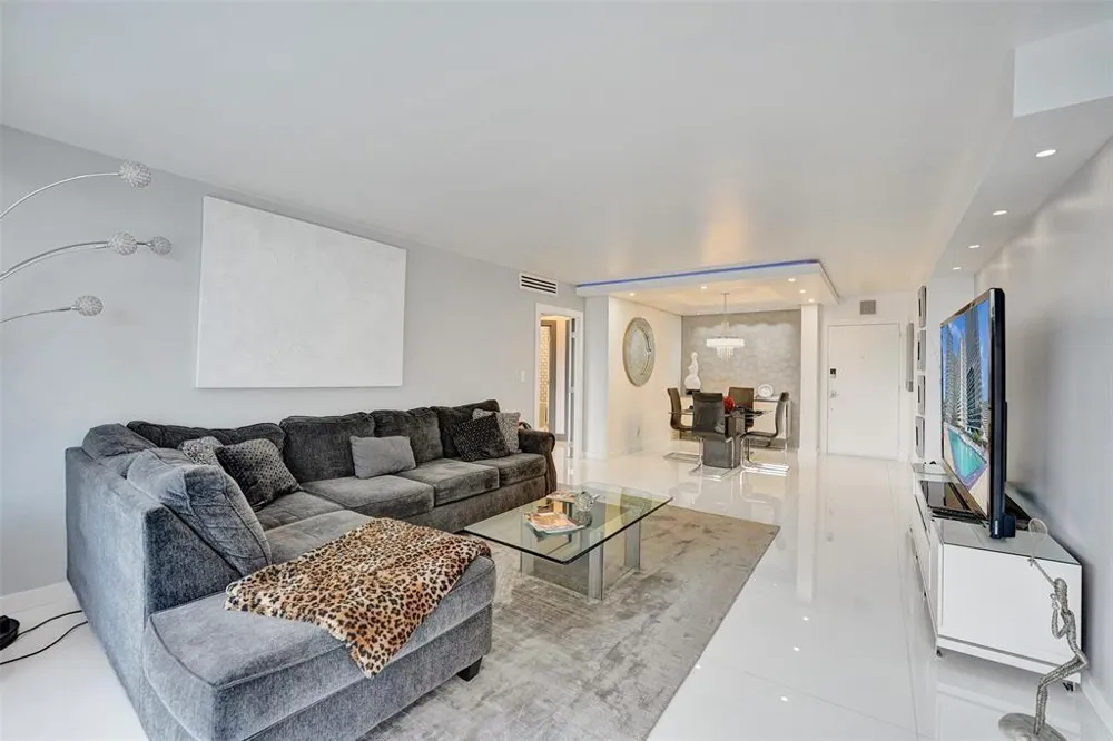 2030 S OCEAN DRIVE #510 Hallandale Beach, FL 33009