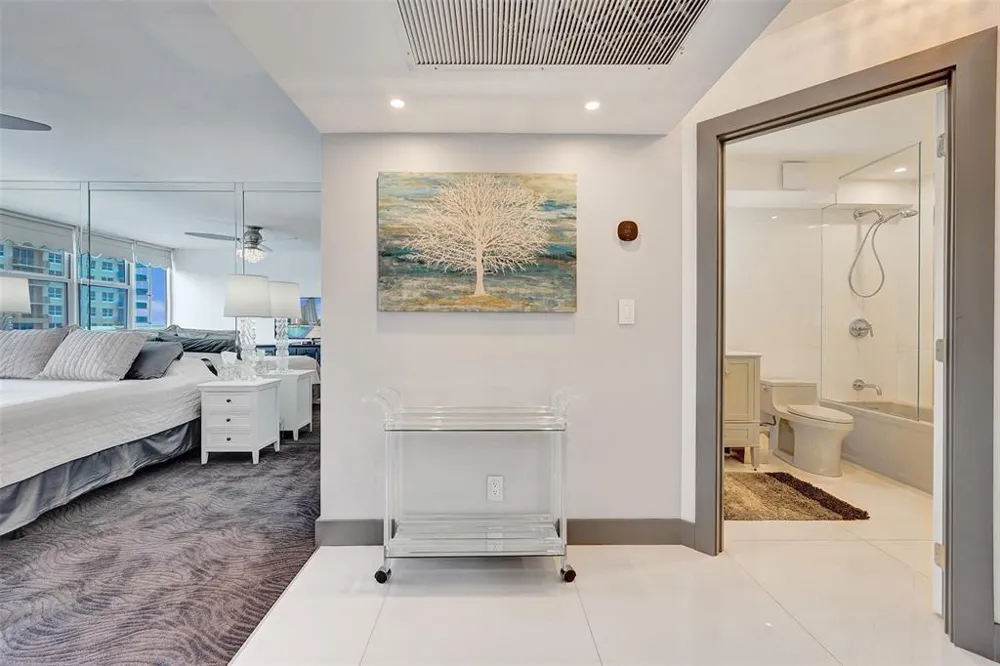 2030 S OCEAN DRIVE #510 Hallandale Beach, FL 33009
