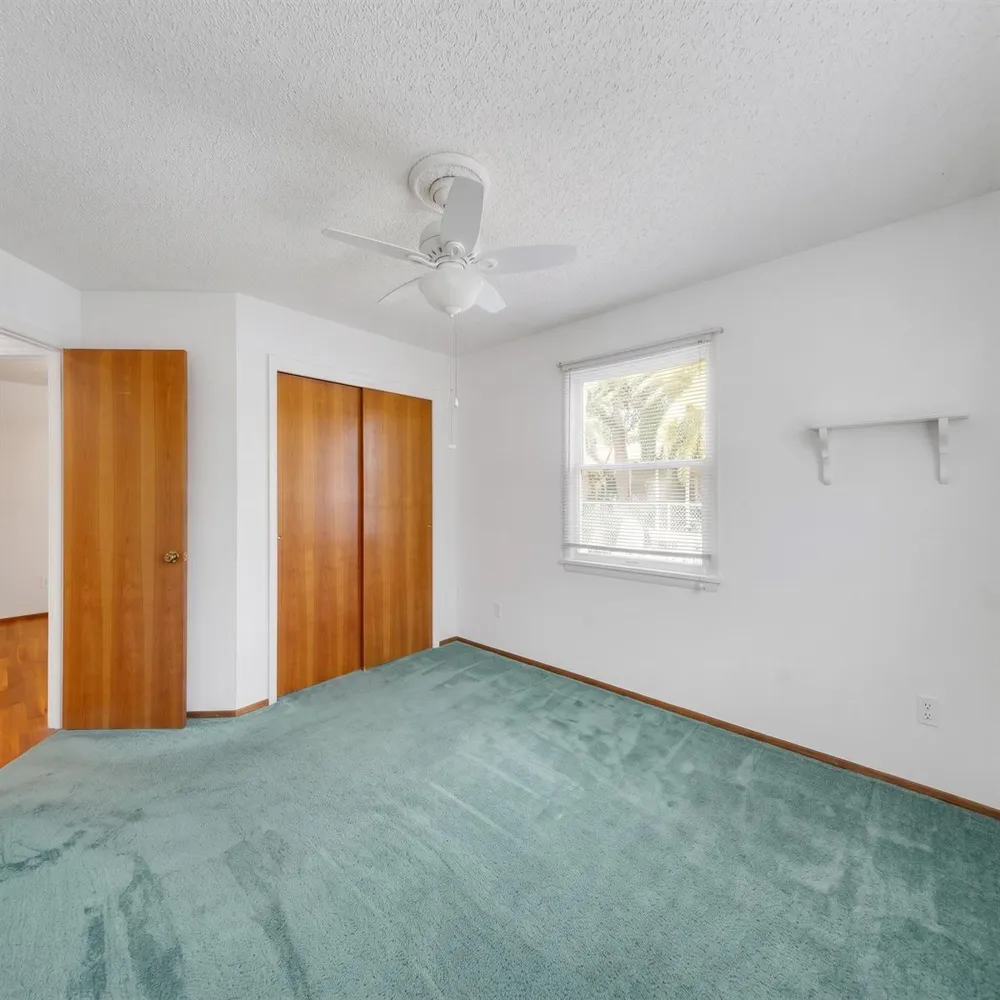 7204 PASO ROBLES BOULEVARD Fort Pierce, FL 34951