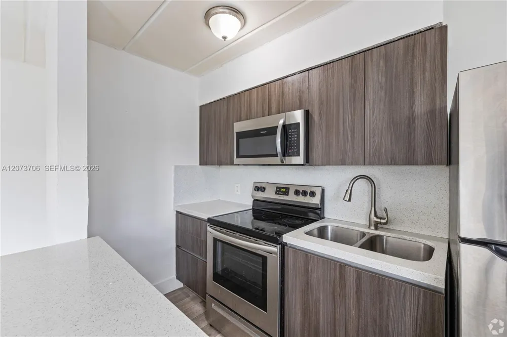 734 NW 80th St #2 Miami, FL 33150