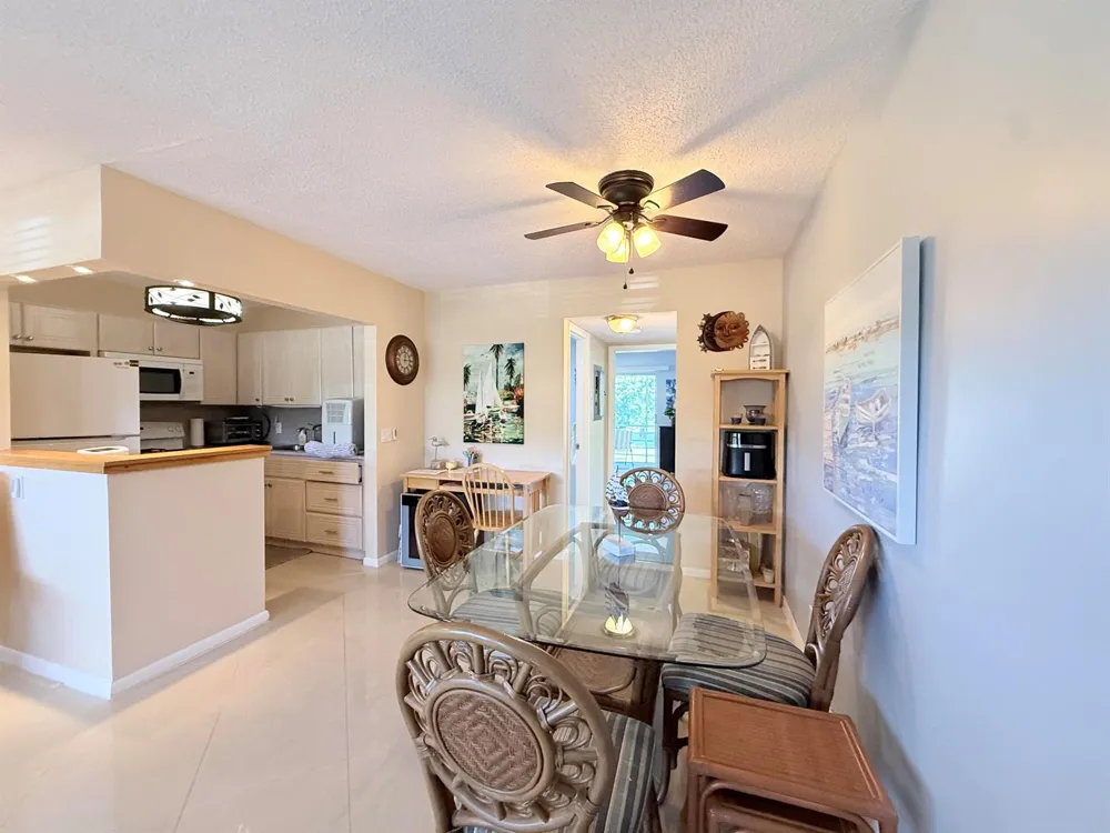 22 Markham A Deerfield Beach, FL 33442