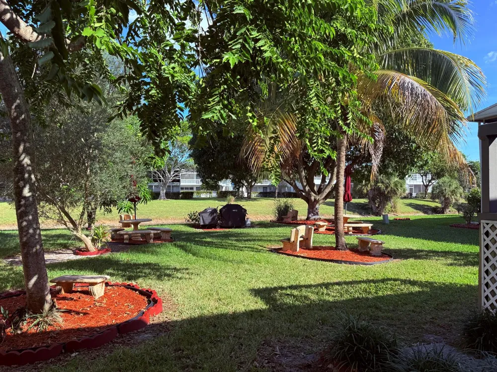 22 Markham A Deerfield Beach, FL 33442