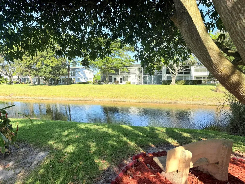 22 Markham A Deerfield Beach, FL 33442