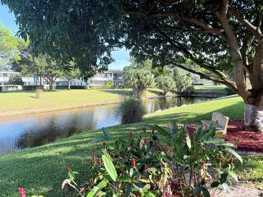 22 Markham A Deerfield Beach, FL 33442