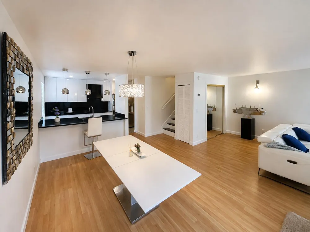 4226 NW 114TH TERRACE #26 Coral Springs, FL 33065