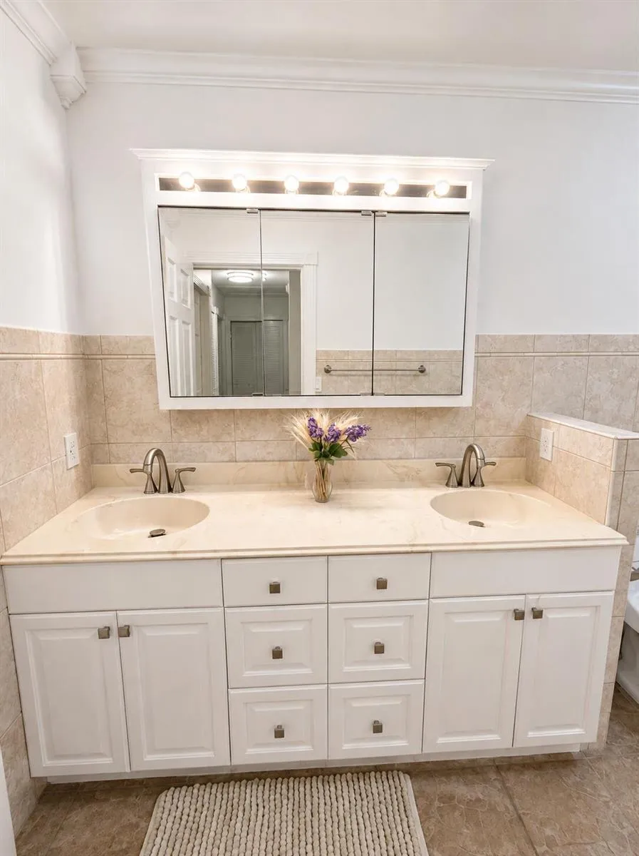 4226 NW 114TH TERRACE #26 Coral Springs, FL 33065