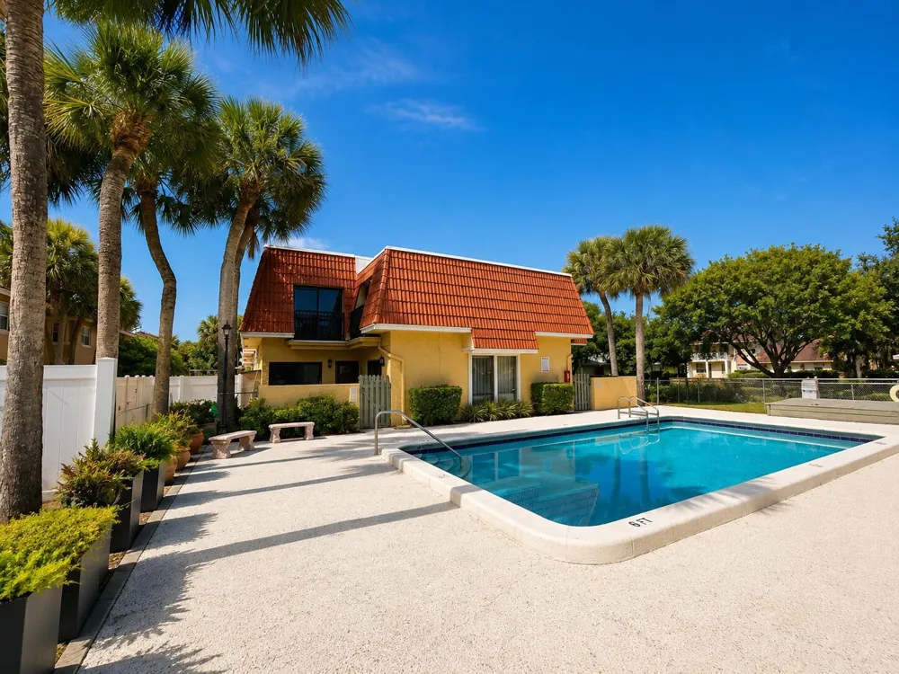 4226 NW 114TH TERRACE #26 Coral Springs, FL 33065