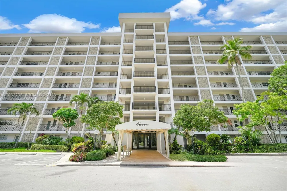 3200 Palm Aire Dr #610 Pompano Beach, FL 33069