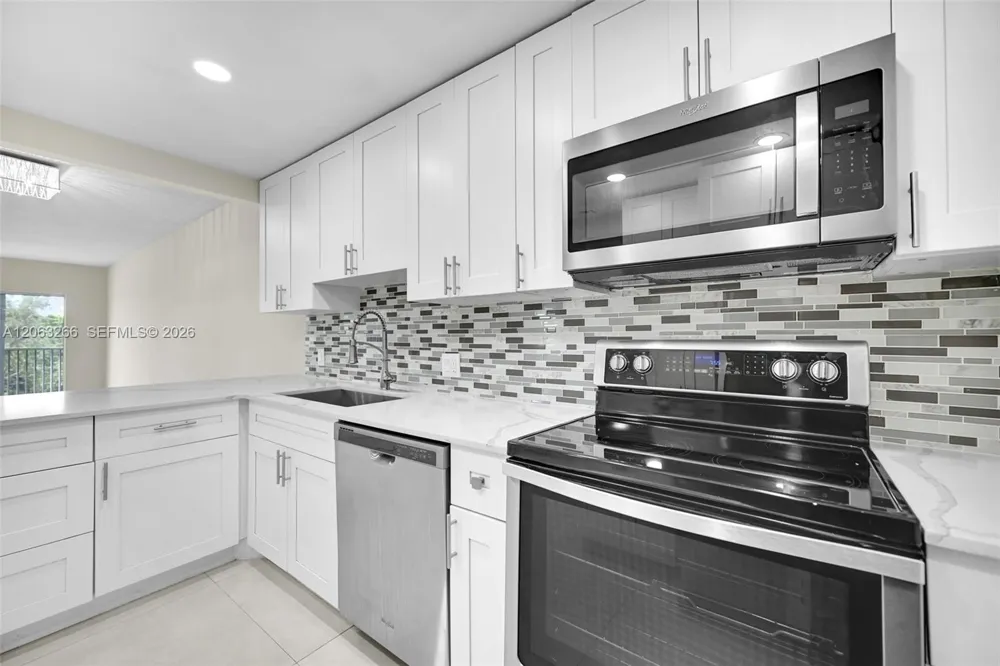 3200 Palm Aire Dr #610 Pompano Beach, FL 33069