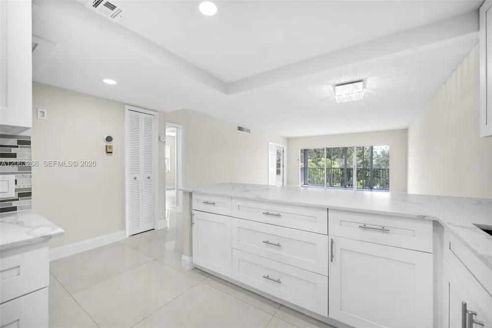 3200 Palm Aire Dr #610 Pompano Beach, FL 33069