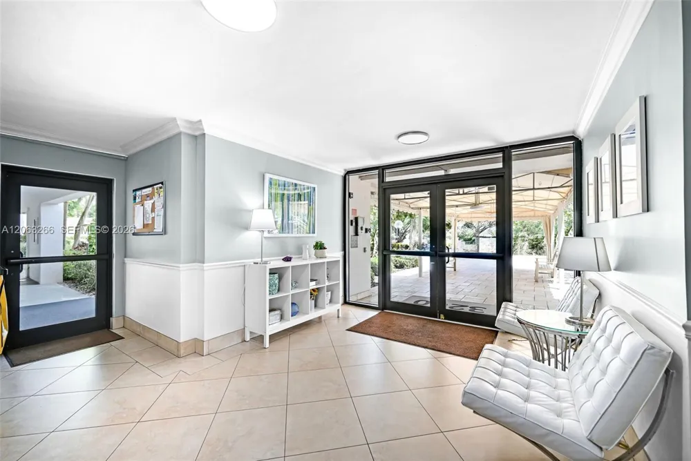 3200 Palm Aire Dr #610 Pompano Beach, FL 33069
