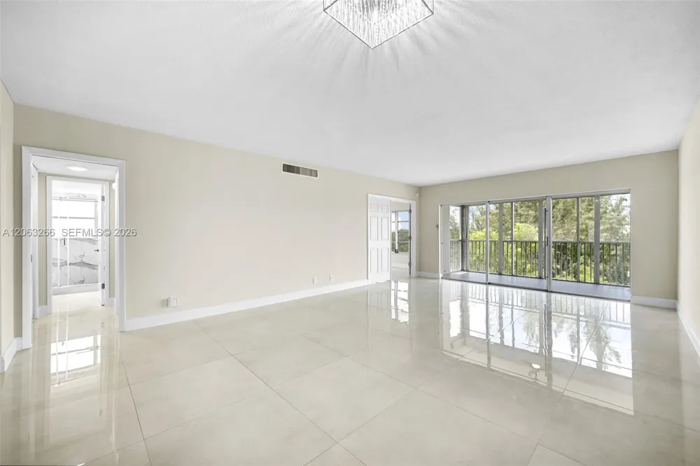 3200 Palm Aire Dr #610 Pompano Beach, FL 33069