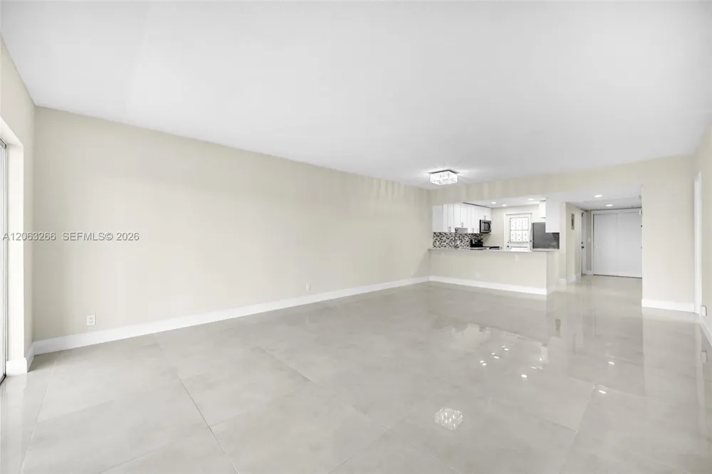 3200 Palm Aire Dr #610 Pompano Beach, FL 33069