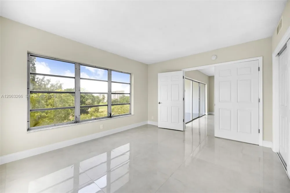 3200 Palm Aire Dr #610 Pompano Beach, FL 33069